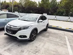 2020 Honda Vezel 1.5L CVT Luxury, белый — фото 8