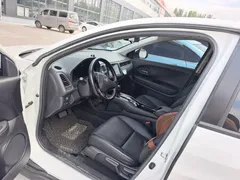 2020 Honda Vezel 1.5L CVT Luxury, белый — фото 10