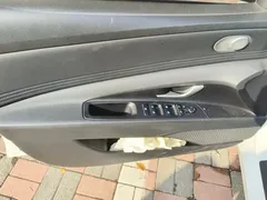 2022 Hyundai Elantra 1.5L CVT GLX Elite, белый — фото 7
