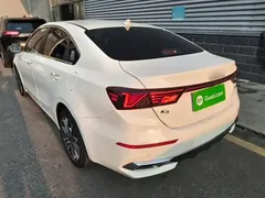 2021 Kia Cerato 1.5L CVT Fashion, белый — фото 5