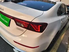 2021 Kia Cerato 1.5L CVT Fashion, белый — фото 8
