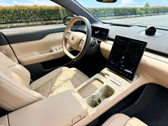 2024 Nio ET7 75kWh Executive Signature — фото 17