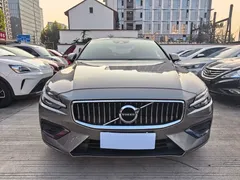 2020 Volvo S60 T4 Luxury — фото 2