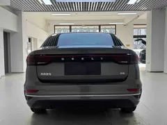 2023 Geely Emgrand 4th Gen Champion 1.5L CVT Premium — фото 5