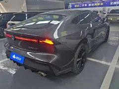 2022 Changan UNI-V 1.5T Premium — фото 3