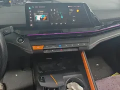 2022 Changan UNI-V 1.5T Premium — фото 13