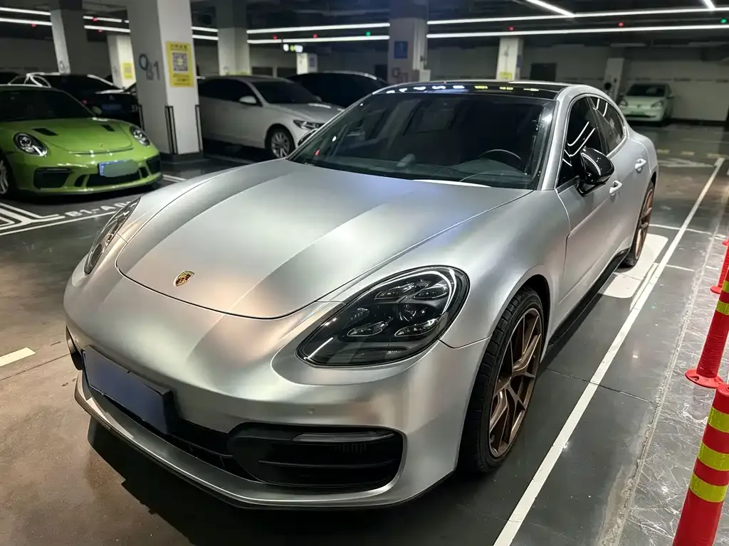 2022 Porsche Panamera 4S 2.9T