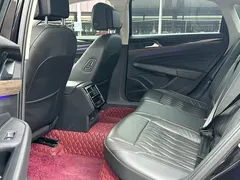 2021 Volkswagen Passat 330TSI Luxury, чёрный — фото 6