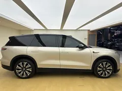 2024 Nio ES8 75kWh — фото 18