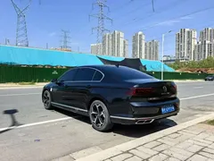 2023 Volkswagen Magotan 330TSI DCT Luxury, чёрный — фото 7