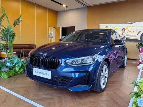 2023 BMW 1 Series 120i M Sport Night Edition
