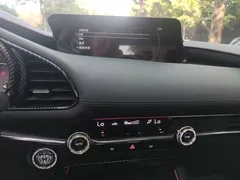 2021 Mazda 3 2.0L AT, белый — фото 13