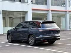 2026 Nio ES8 6-seat Executive Luxury, синий — фото 7