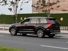 2021 Volvo XC90 7-seat, чёрный — фото 6