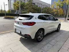 2023 BMW X2 M Sport, белый — фото 12