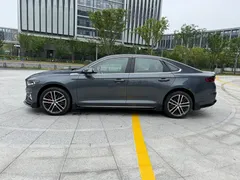 2023 Geely Preface 1.5TD Kunlun — фото 17