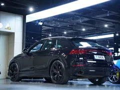 2021 Audi RS Q8 4.0T, чёрный — фото 4