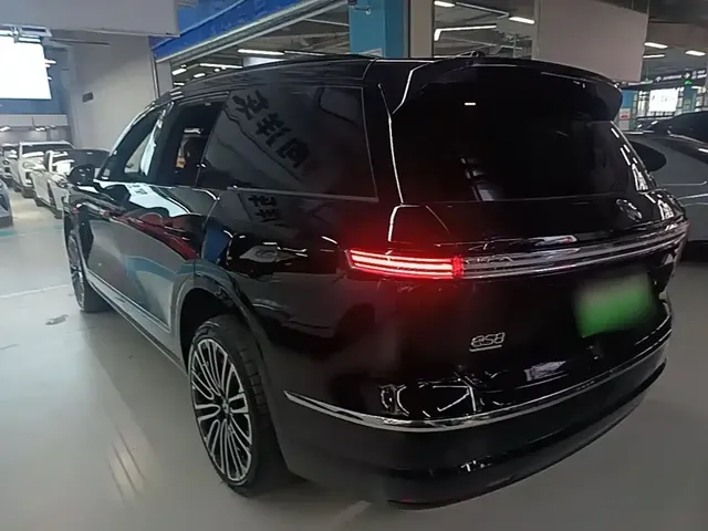 2026 Nio ES8 6-seat Executive Signature