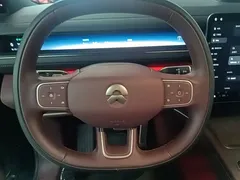2026 Nio ES8 6-seat Executive Signature, чёрный — фото 11