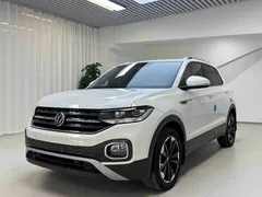 2021 Volkswagen Tacqua 1.5L AT, белый — фото 1