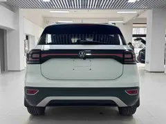 2021 Volkswagen Tacqua 1.5L AT, белый — фото 5
