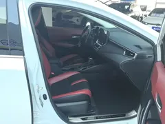 2021 Toyota Corolla Hybrid 1.8L E-CVT Elite, белый — фото 8