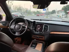 2021 Volvo XC90 7-seat, чёрный — фото 6