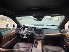 2021 Volvo XC90 7-seat, чёрный — фото 8