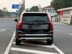2021 Volvo XC90 7-seat, чёрный — фото 12