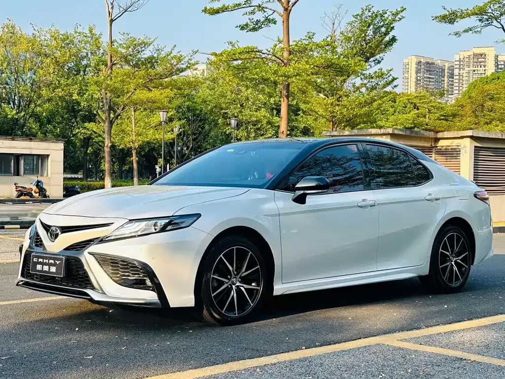 2023 Toyota Camry 2.5S Fashion