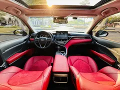 2023 Toyota Camry 2.5S Fashion, белый — фото 16