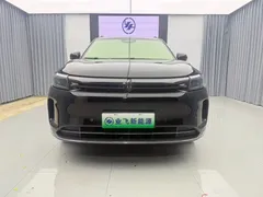 2024 Aito M7 1.5T Smart Driving 4WD Pro 5, чёрный — фото 2
