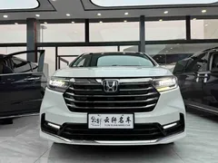 2022 Honda Odyssey 2.0L e:HEV, белый — фото 2