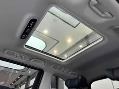 2022 Honda Odyssey 2.0L e:HEV, белый — фото 18