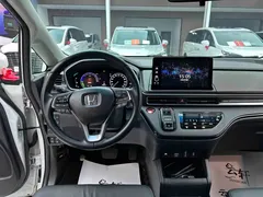 2022 Honda Odyssey 2.0L e:HEV, белый — фото 36