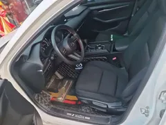 2021 Mazda 3 2.0L AT, белый — фото 15