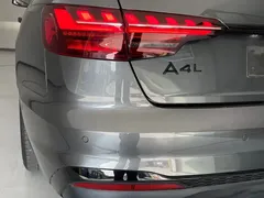 2022 Audi A4L 45 TFSI quattro Select Dynamic — фото 9