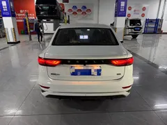 2023 Geely Emgrand 4th Gen Champion 1.5L CVT Luxury, белый — фото 12