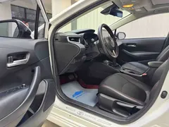 2021 Toyota Corolla 1.2T S-CVT Elite Plus, белый — фото 7