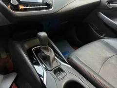 2021 Toyota Corolla 1.2T S-CVT Elite Plus, белый — фото 13