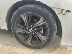 2019 Honda Civic 220TURBO CVT, белый — фото 8