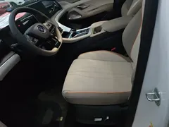 2024 BYD Song Pro Honor DM-i PHEV 71km Navigator, белый — фото 9