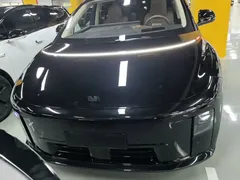 2025 Li Auto i8 Standard, чёрный — фото 3