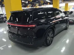 2025 Li Auto i8 Standard, чёрный — фото 7