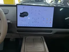 2025 Li Auto i8 Standard, чёрный — фото 13