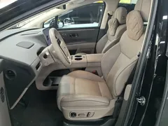 2025 Li Auto i8 Standard, чёрный — фото 15