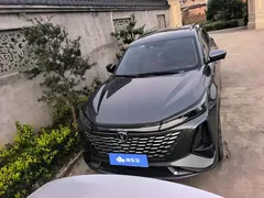 2023 Changan CS75 PLUS 3rd Gen 1.5T AT Pilot — фото 2