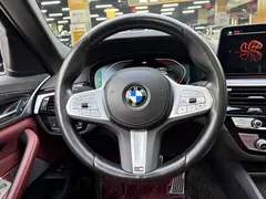 2022 BMW 5 Series 525Li M Sport Package, чёрный — фото 6