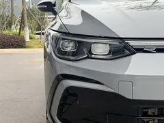 2023 Volkswagen Golf 280TSI DSG R-Line Lite — фото 9