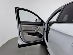 2025 BYD Song PLUS PHEV DM-i 160km Flagship, белый — фото 8